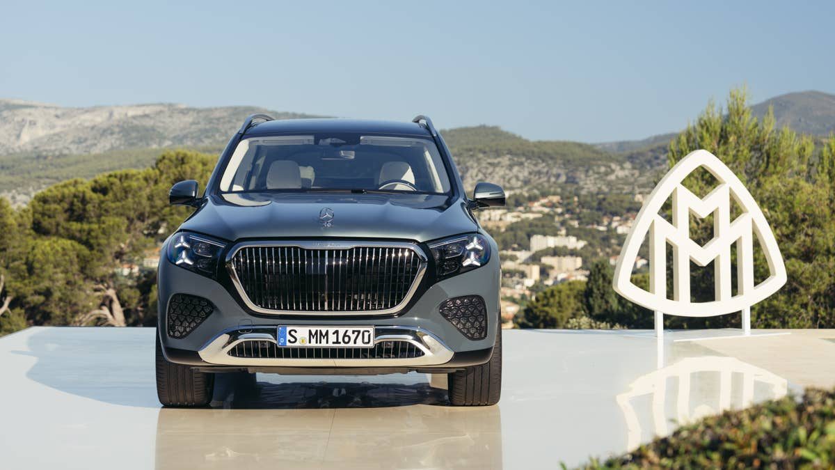 2027-es-maybach-gls-680-onkiegyenesito-kerekei-a-luxus-uj-szintjet-jelentik-wKdD5z