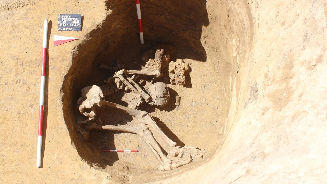 Castrul roman rar din Slovacia dezvăluie un secret cutremurător cu soldați zvârliți în fântână