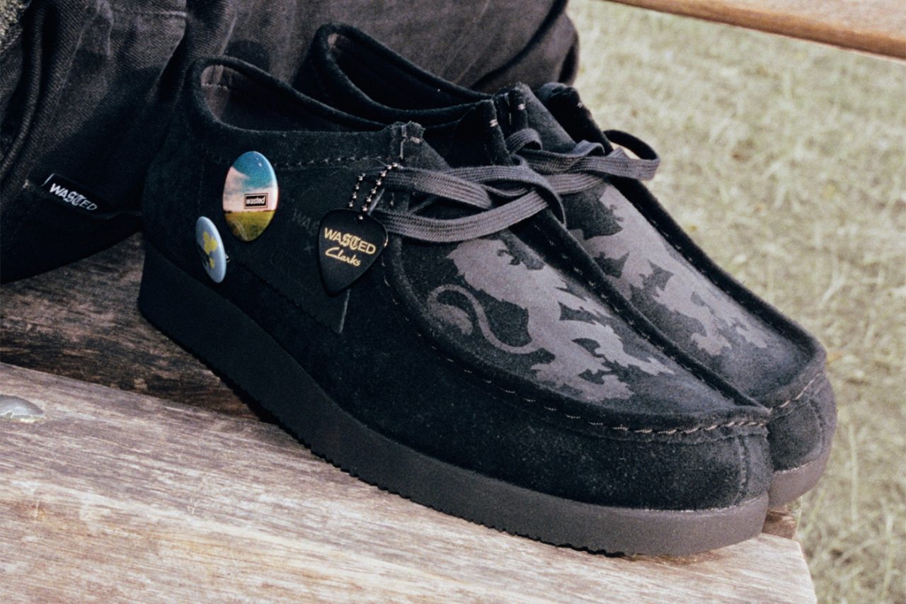 Wasted Paris și Clarks Originals readuc Britpop-ul prin Wallabee Lite personalizabil